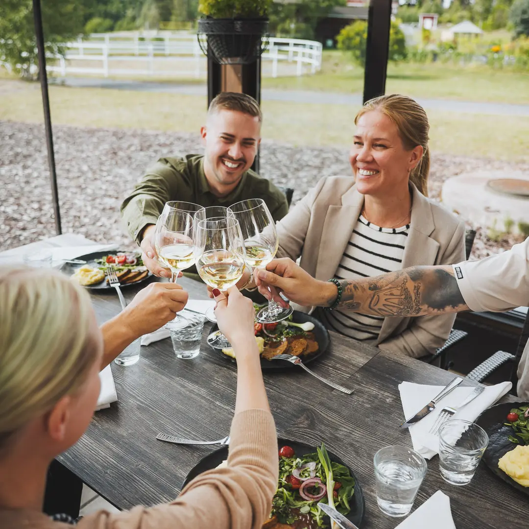 Brändikuva-Woikoski-Feeling-1